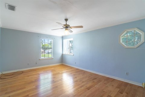 House in Orlando, Florida 4 bedrooms, 250.09 sq.m. № 2393792 - photo 17
