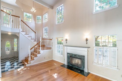 House in Orlando, Florida 4 bedrooms, 250.09 sq.m. № 2393792 - photo 5