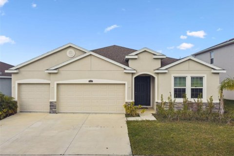 Casa en venta en Zephyrhills, Florida, 4 dormitorios, 217.21 m2 № 1593235 - foto 2