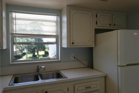Condo in Stuart, Florida, 1 bedroom  № 2171392 - photo 6