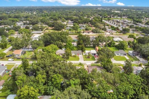 House in Winter Park, Florida 3 bedrooms, 115.38 sq.m. № 1913709 - photo 25