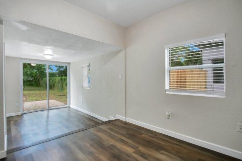 House in Winter Park, Florida 3 bedrooms, 115.38 sq.m. № 1913709 - photo 14