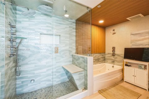 Condominio en venta en Miami Beach, Florida, 3 dormitorios, 159.05 m2 № 1709148 - foto 8