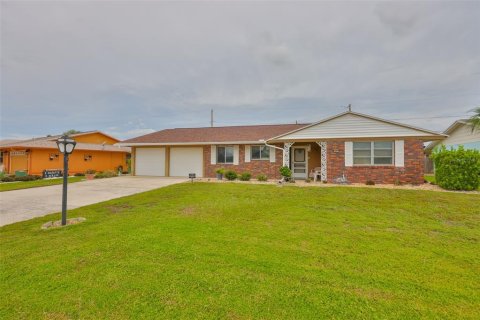 Casa en venta en Sun City Center, Florida, 2 dormitorios, 130.25 m2 № 1904068 - foto 2