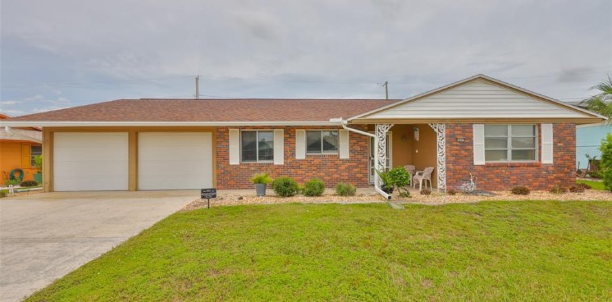 Casa en Sun City Center, Florida 2 dormitorios, 130.25 m2 № 1904068