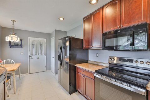 Casa en venta en Sun City Center, Florida, 2 dormitorios, 130.25 m2 № 1904068 - foto 21