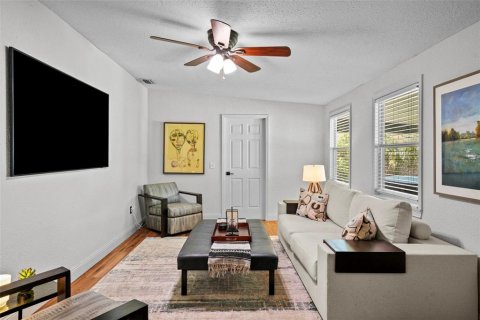 Villa ou maison à vendre à Tampa, Floride: 3 chambres, 125.79 m2 № 1919485 - photo 19