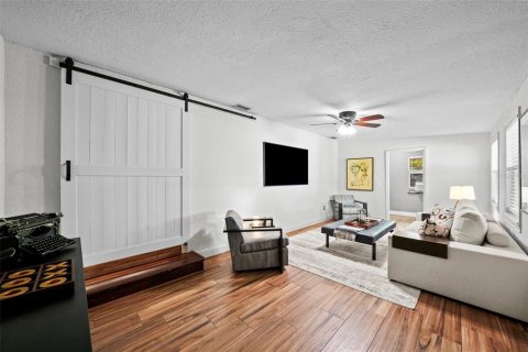 Villa ou maison à vendre à Tampa, Floride: 3 chambres, 125.79 m2 № 1919485 - photo 17