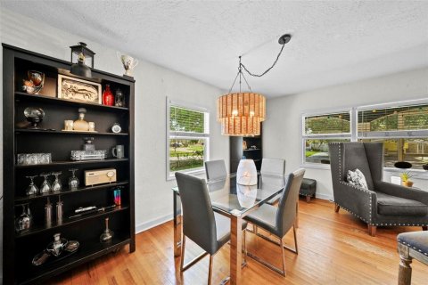 Villa ou maison à vendre à Tampa, Floride: 3 chambres, 125.79 m2 № 1919485 - photo 13