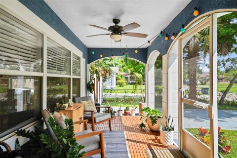 Villa ou maison à vendre à Tampa, Floride: 3 chambres, 125.79 m2 № 1919485 - photo 3