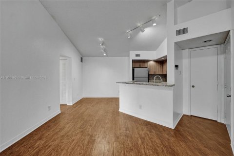 Copropriété à louer à Sunrise, Floride: 2 chambres, 98.94 m2 № 1957189 - photo 26