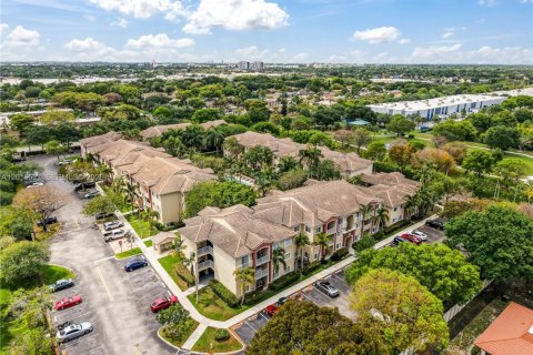 Condominio en venta en Davie, Florida, 3 dormitorios, 115.85 m2 № 2153782 - foto 27
