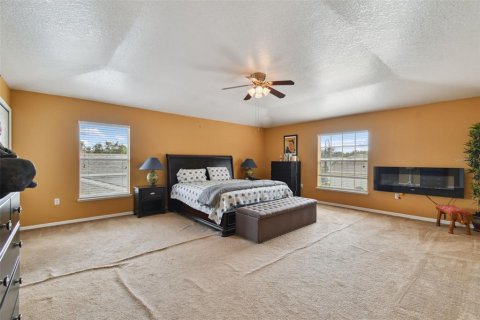 House in Land O' Lakes, Florida 4 bedrooms, 278.89 sq.m. № 1845215 - photo 19