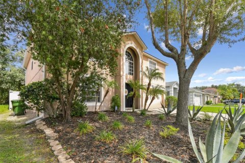 House in Land O' Lakes, Florida 4 bedrooms, 278.89 sq.m. № 1845215 - photo 2