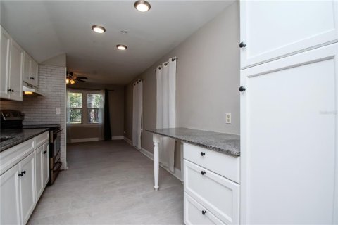 Casa en venta en Saint Petersburg, Florida, 3 dormitorios, 87.7 m2 № 1680504 - foto 11