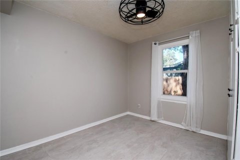 Casa en venta en Saint Petersburg, Florida, 3 dormitorios, 87.7 m2 № 1680504 - foto 22