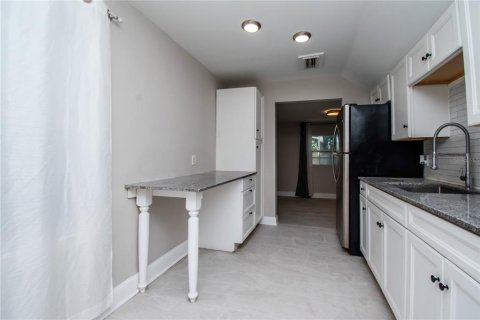 Casa en venta en Saint Petersburg, Florida, 3 dormitorios, 87.7 m2 № 1680504 - foto 10