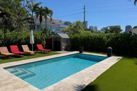 House in Fort Lauderdale, Florida 3 bedrooms, 118.17 sq.m. № 2083347 - photo 13