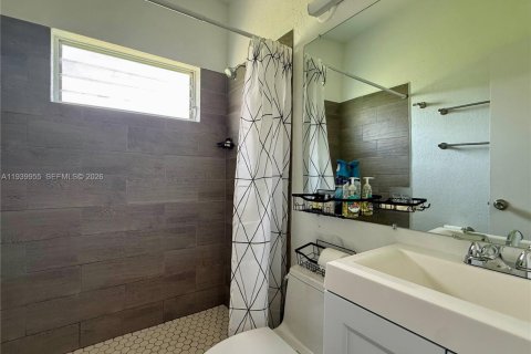 Купить виллу или дом в Порт-Шарлотт, Флорида 2 спальни, 64.57м2, № 1996893 - фото 20