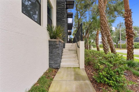 Touwnhouse à vendre à Tampa, Floride: 3 chambres, 177.63 m2 № 1917972 - photo 4