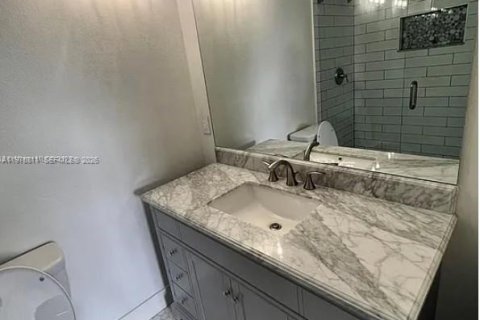 House in Port St. Lucie, Florida 3 bedrooms, 90.58 sq.m. № 2038343 - photo 8