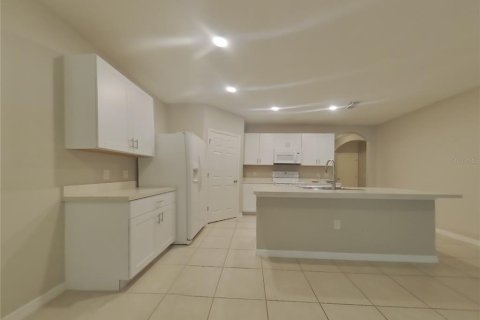 Villa ou maison à louer à Punta Gorda, Floride: 4 chambres, 171.5 m2 № 1873066 - photo 5