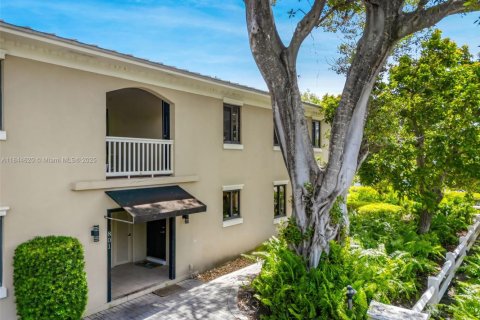 House in Fort Lauderdale, Florida 1 bedroom № 1892374 - photo 1
