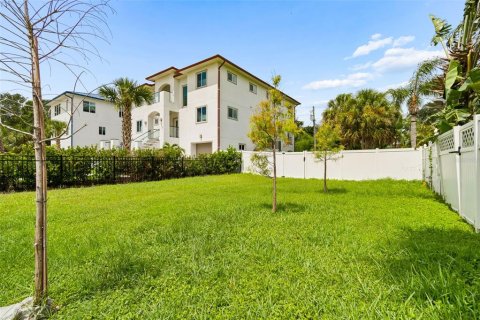 Villa ou maison à vendre à Dunedin, Floride: 5 chambres, 377.74 m2 № 2219770 - photo 3
