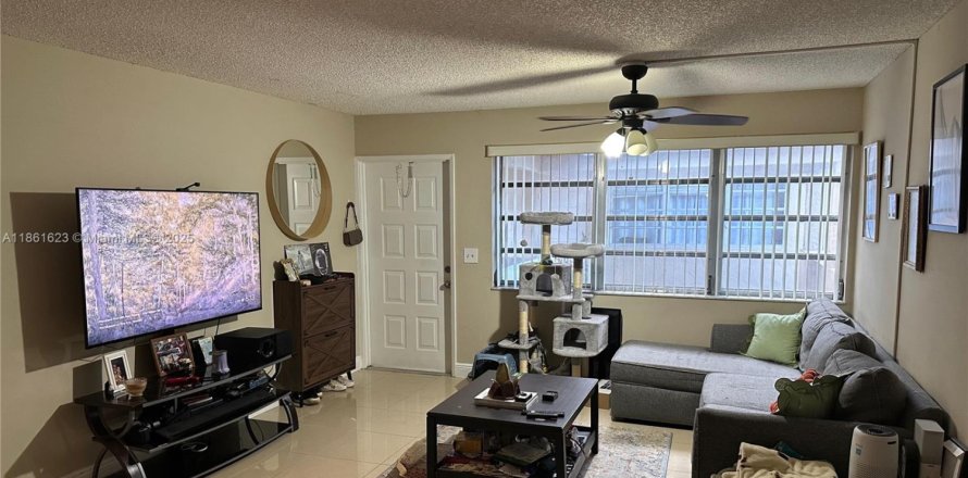 Condo à Coral Springs, Floride, 2 chambres № 1892265