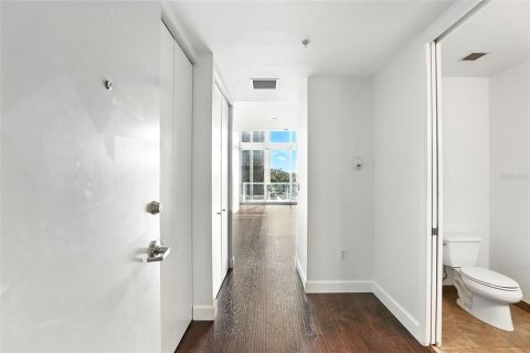 Condominio en alquiler en Orlando, Florida, 1 dormitorio, 85.93 m2 № 1917489 - foto 5