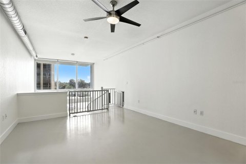 Condominio en alquiler en Orlando, Florida, 1 dormitorio, 85.93 m2 № 1917489 - foto 16
