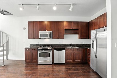 Condominio en alquiler en Orlando, Florida, 1 dormitorio, 85.93 m2 № 1917489 - foto 7