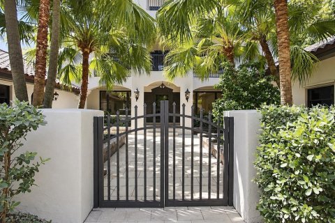 Villa ou maison à vendre à Clearwater, Floride: 5 chambres, 492.66 m2 № 2403509 - photo 3
