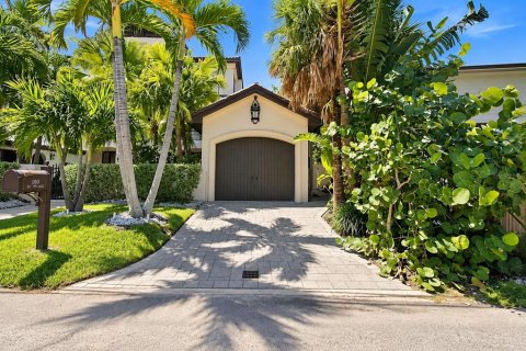 Villa ou maison à vendre à Clearwater, Floride: 5 chambres, 492.66 m2 № 2403509 - photo 9