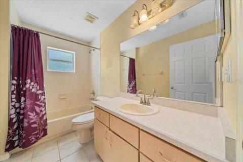 House in Silver Springs Shores, Florida 4 bedrooms, 285.21 sq.m. № 1725639 - photo 23