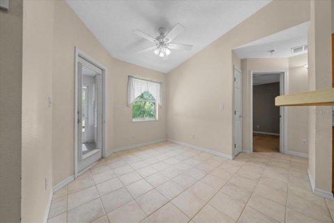 House in Silver Springs Shores, Florida 4 bedrooms, 285.21 sq.m. № 1725639 - photo 12