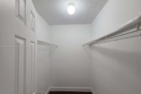 Condo in Boynton Beach, Florida, 3 bedrooms  № 1955059 - photo 10