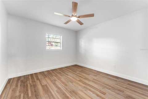 Casa en alquiler en Tampa, Florida, 4 dormitorios, 152.17 m2 № 1909396 - foto 26
