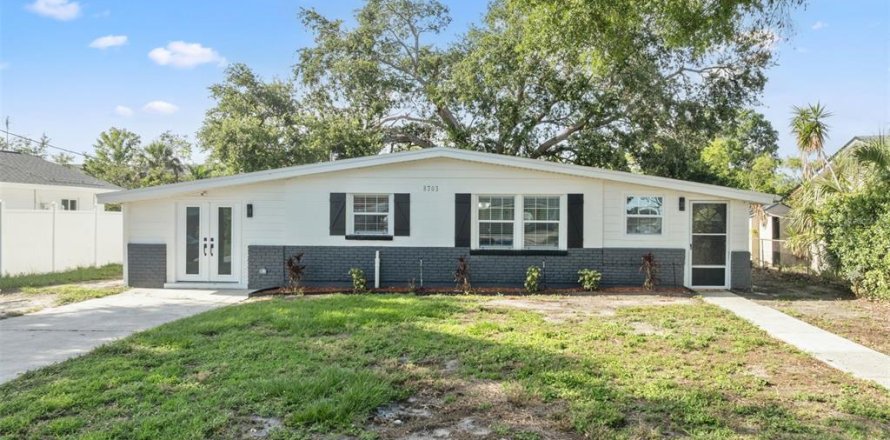 Casa en Tampa, Florida 4 dormitorios, 152.17 m2 № 1909396