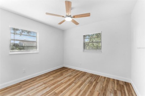 Casa en alquiler en Tampa, Florida, 4 dormitorios, 152.17 m2 № 1909396 - foto 23