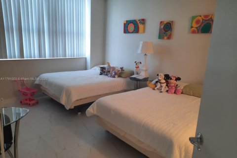 Condo in Aventura, Florida, 2 bedrooms  № 1697288 - photo 17