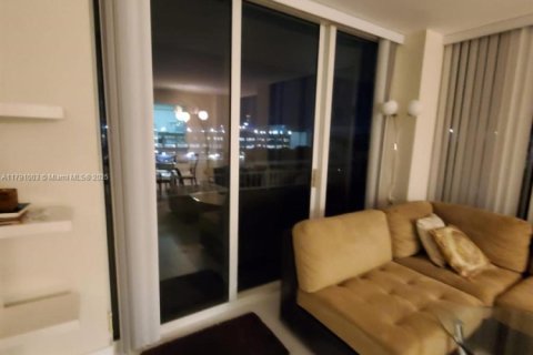 Condo in Aventura, Florida, 2 bedrooms  № 1697288 - photo 13