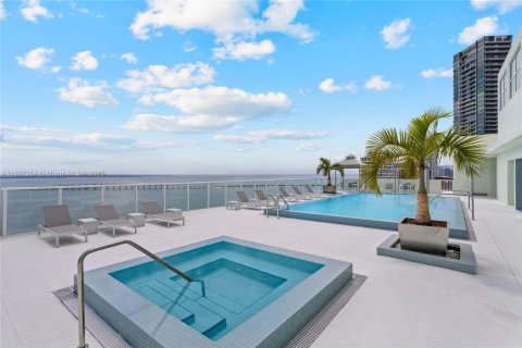 Condo in Miami, Florida, 2 bedrooms  № 1950673 - photo 27