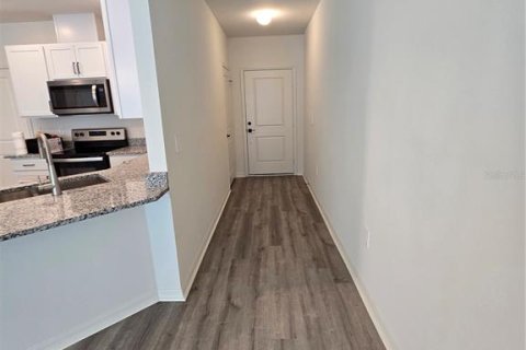 Touwnhouse à louer à Davenport, Floride: 3 chambres, 144.65 m2 № 2118180 - photo 7