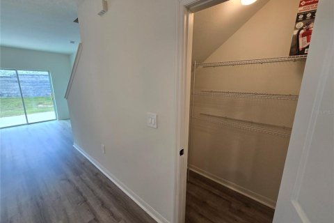 Touwnhouse à louer à Davenport, Floride: 3 chambres, 144.65 m2 № 2118180 - photo 15