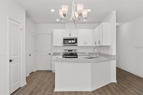 Touwnhouse à louer à Davenport, Floride: 3 chambres, 144.65 m2 № 2118180 - photo 9