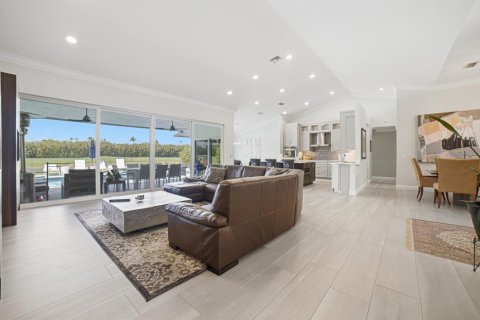 Villa ou maison à Boca Raton, Floride 4 chambres, 243.4 m2 № 2319536