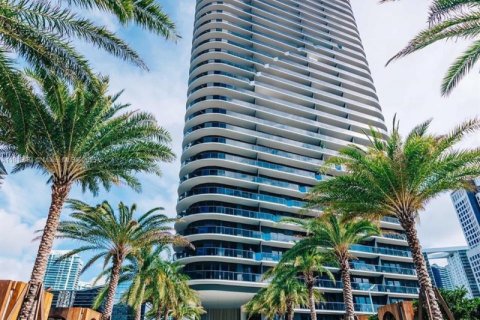 Купить кондоминиум в Майами, Флорида 58.25м2, № 1772323 - фото 4