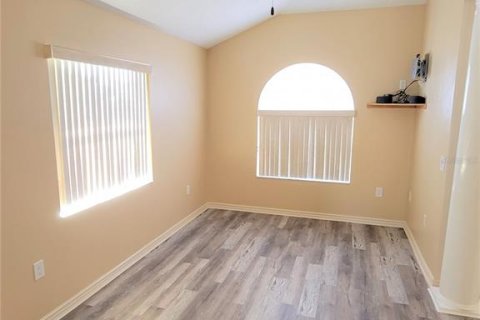 House in Holmes Beach, Florida 3 bedrooms, 200.11 sq.m. № 1687778 - photo 7