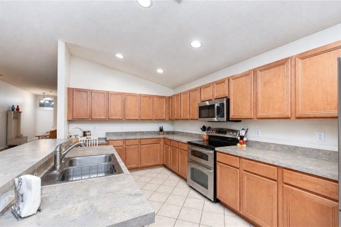 Casa en venta en Fish Hawk, Florida, 4 dormitorios, 187.11 m2 № 2203155 - foto 10